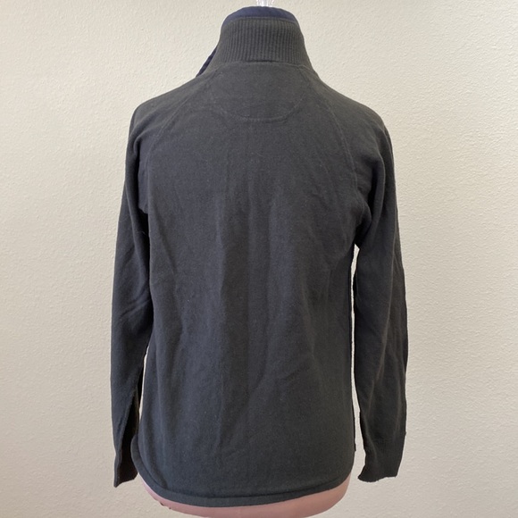 The North Face Half Zip Sweater - Picture 5 of 6